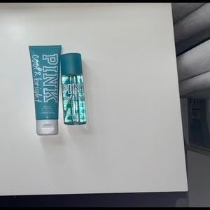 VS PINK “cool&bright” set never used!!